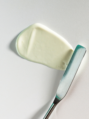 Lightweight Hydrate UV Defense Lotion SPF50